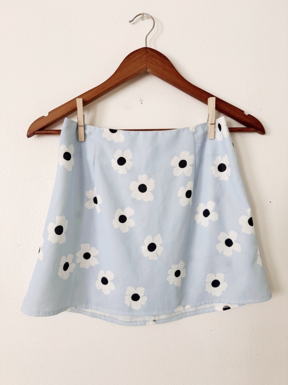 Princess Polly Light Blue Floral A-Line Skirt size 2